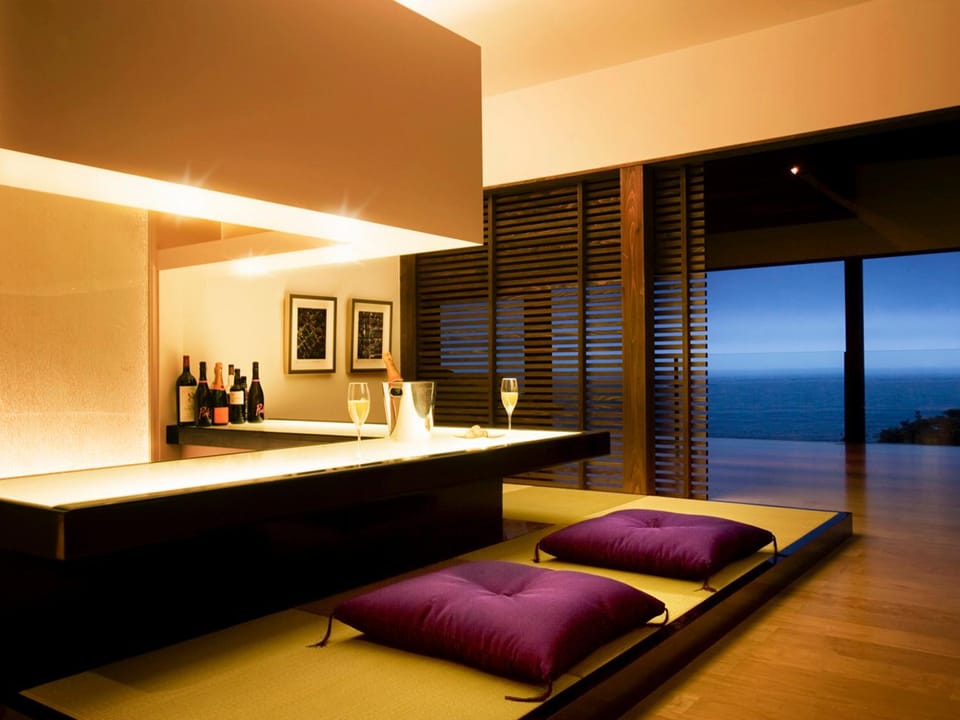 Lounge or bar, Photo of the whole room