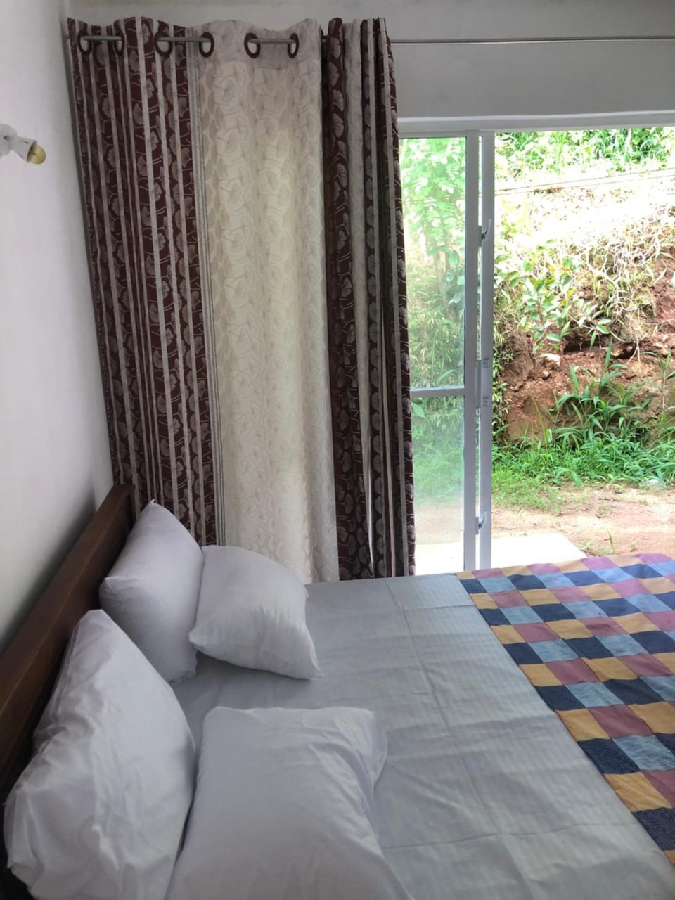 Paul s Hideaway Bed and Breakfast in Gangawatakorale