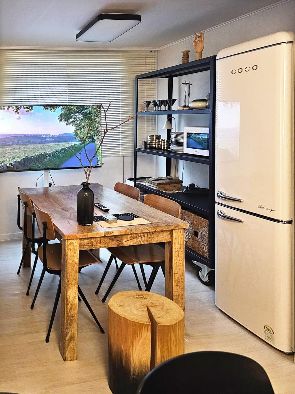 Communal lounge/ TV room, TV and multimedia, Dining area, Evening entertainment