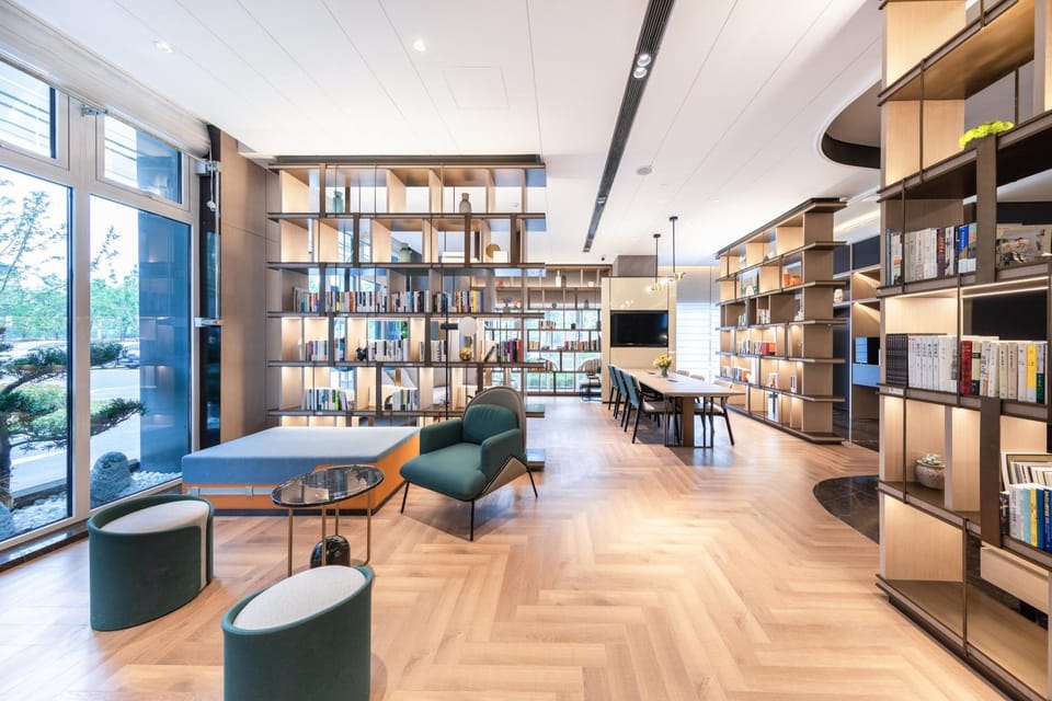 On-site shops, Business facilities