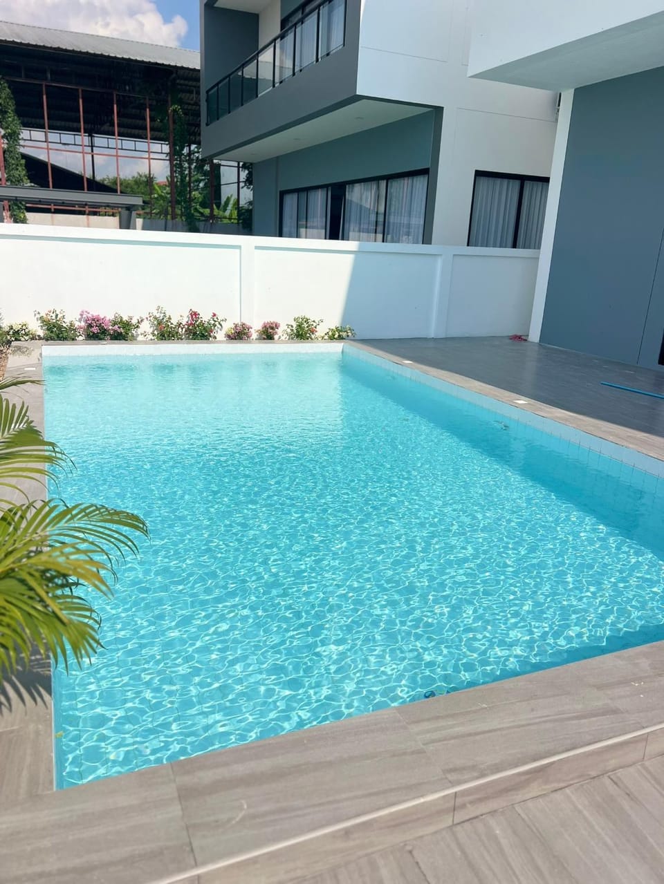 Dream pool villa 5 Bed and Breakfast in Pattaya City
