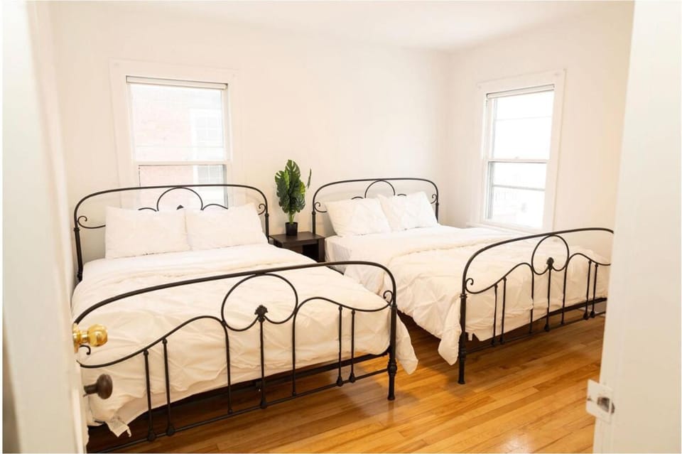 Beautiful Charming Downtown Home House in Moncton