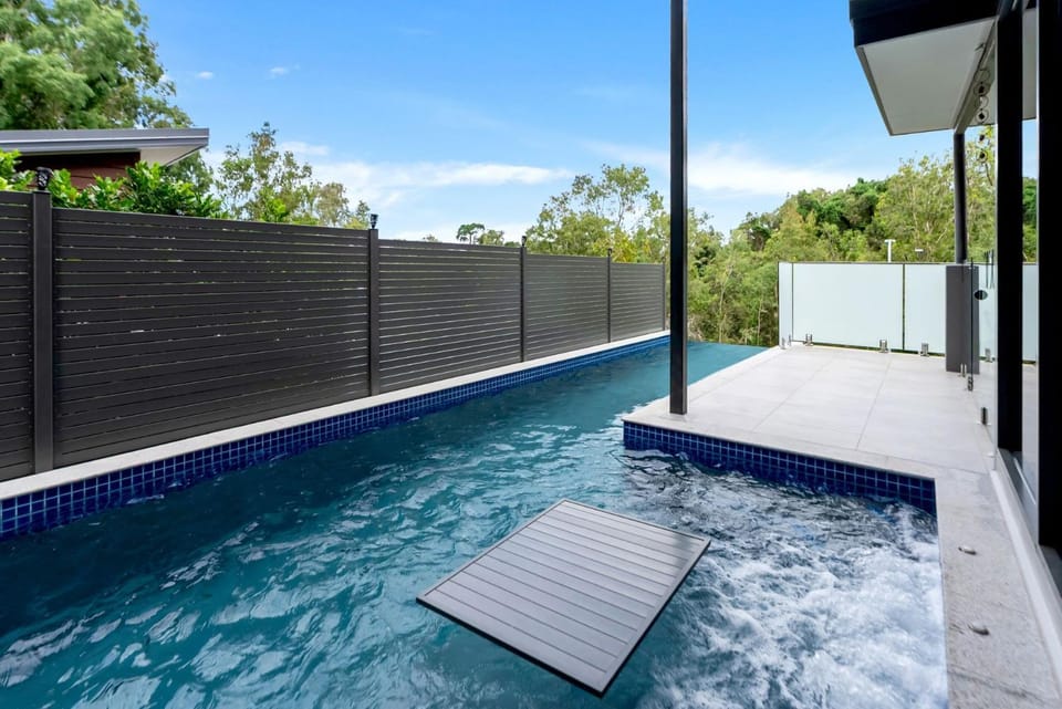 Belle Escapes Bluewater Breeze House in Cairns