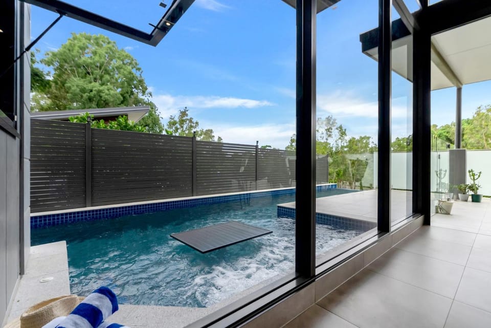 Belle Escapes Bluewater Breeze House in Cairns