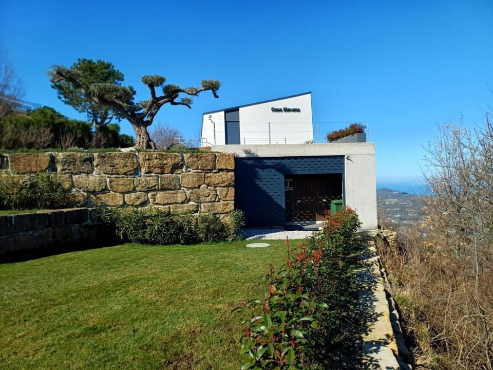 Property building, Day, Natural landscape, Sea view, Inner courtyard view
