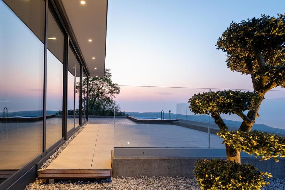 View (from property/room), Pool view, Inner courtyard view