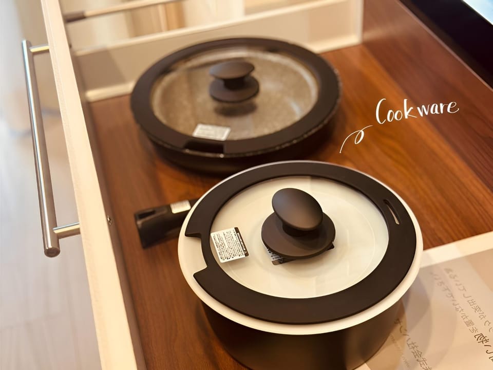 Kitchen or kitchenette, kitchen