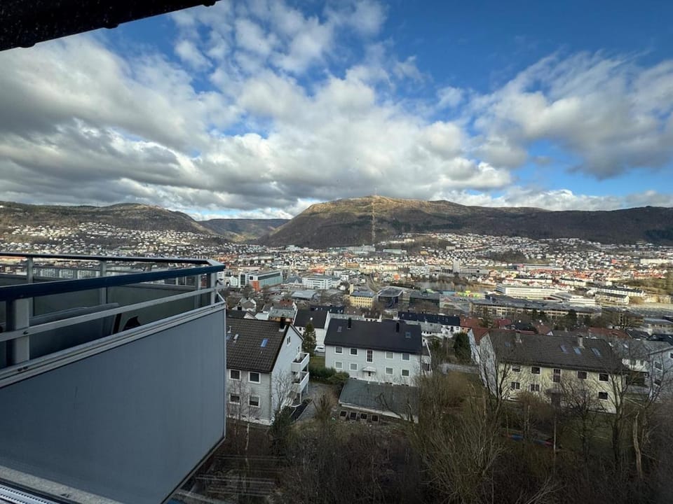 2 Bedroom Apartment with free parking lot Apartment in Bergen