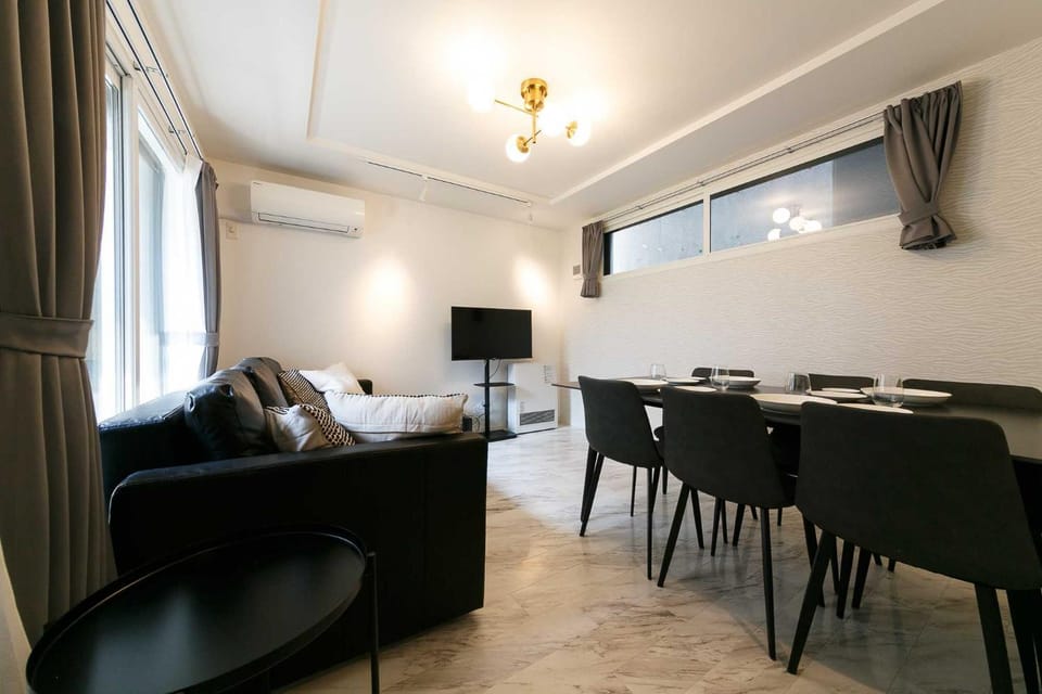 Living room, Dining area
