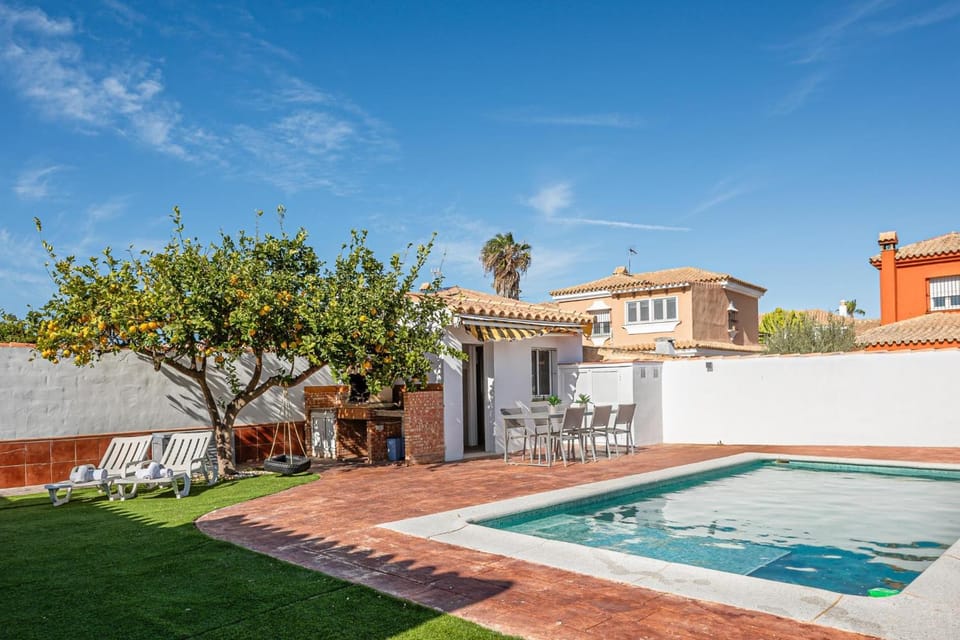 Garden, Swimming pool