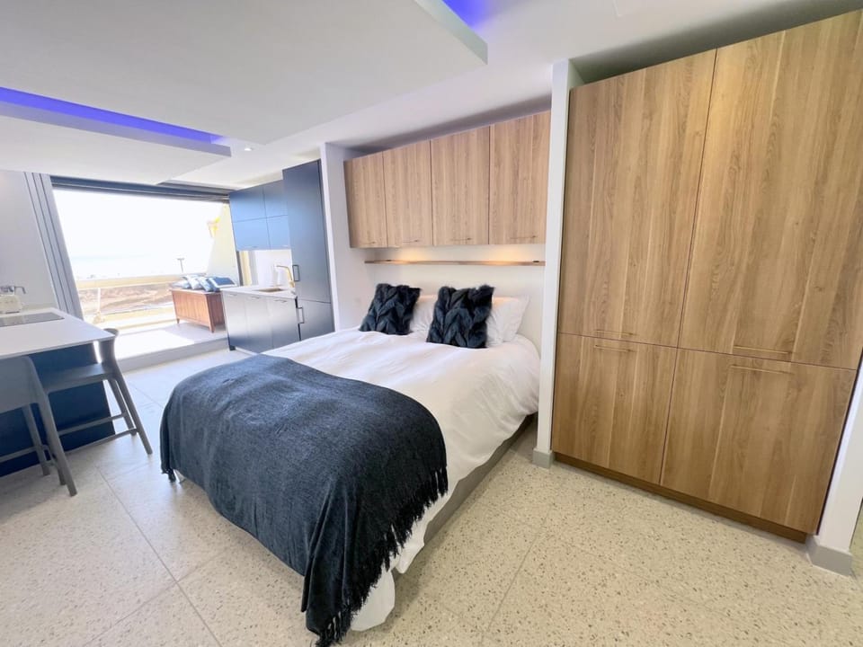 Studio 210, Héliopolis AB, Village naturiste Apartment in Agde