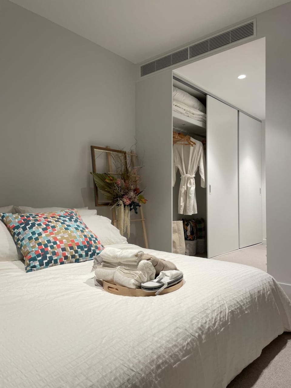 Perth Hub Apartment in Perth