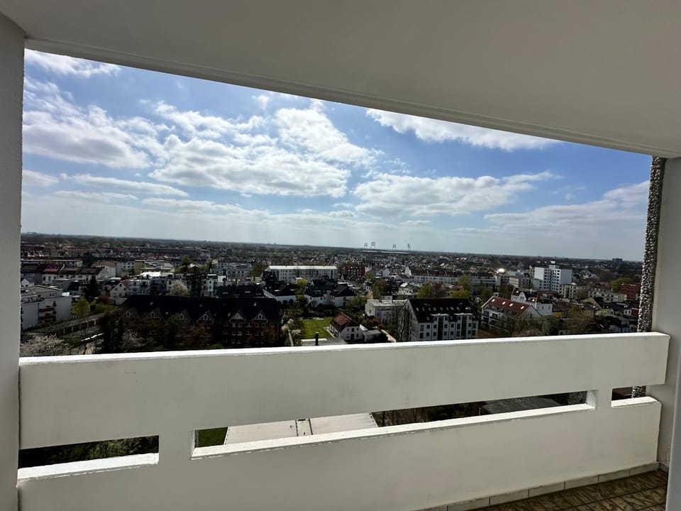View (from property/room), Balcony/Terrace, City view