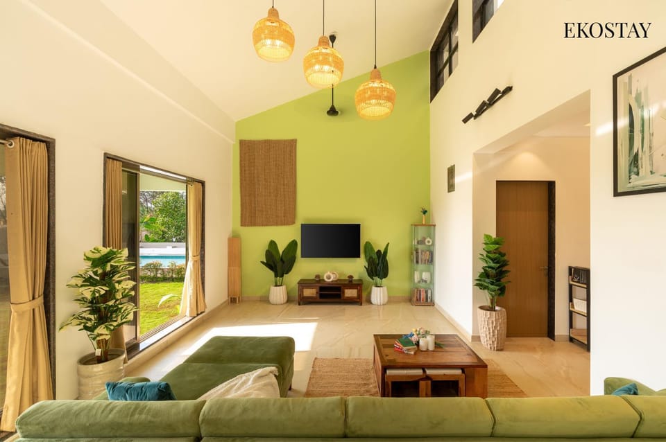 Communal lounge/ TV room, TV and multimedia, Seating area, Evening entertainment