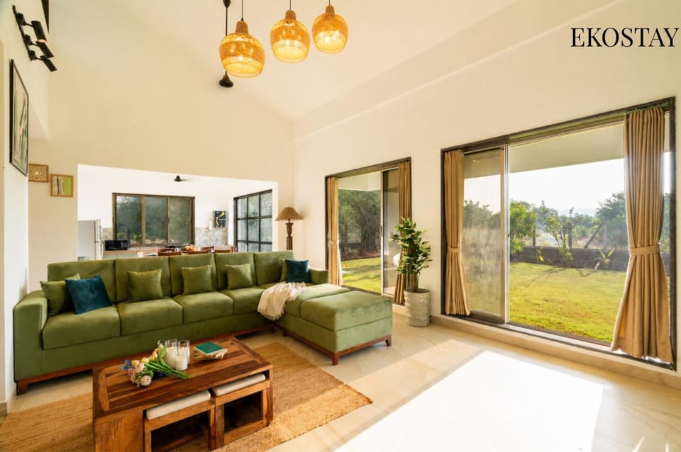 EKOSTAY - White Lotus Villa in Maharashtra