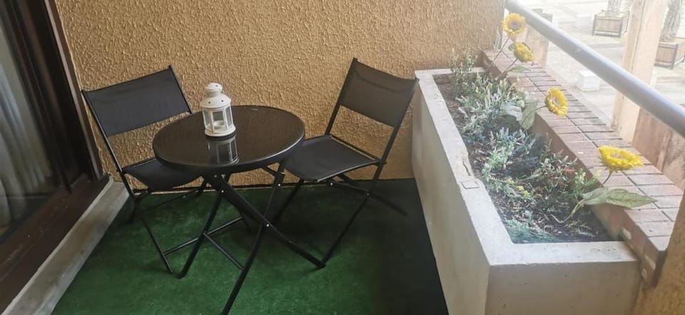 T1 with loggiaJapanese Garden-TBS Apartment in Toulouse
