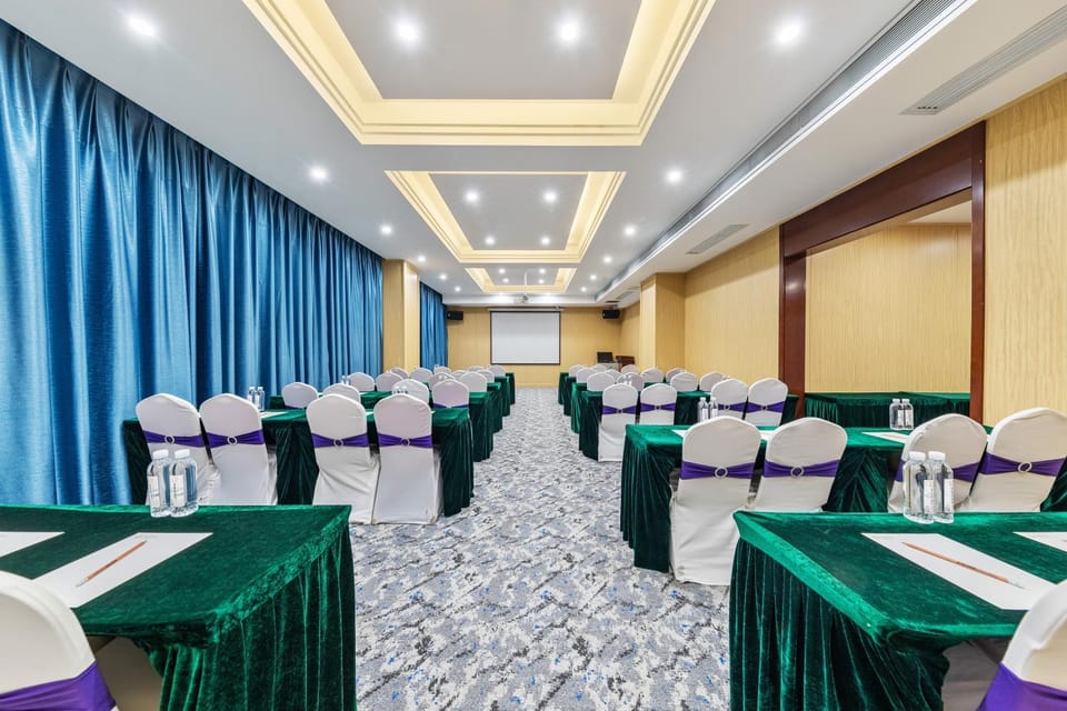 Meeting/conference room