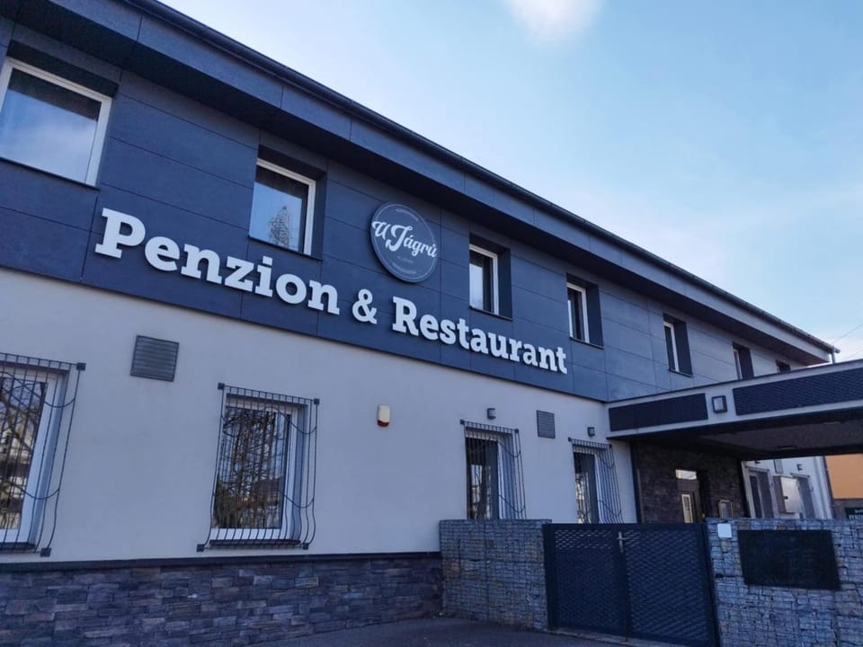 Penzion a restaurace U Jágrů Bed and Breakfast in Czechia