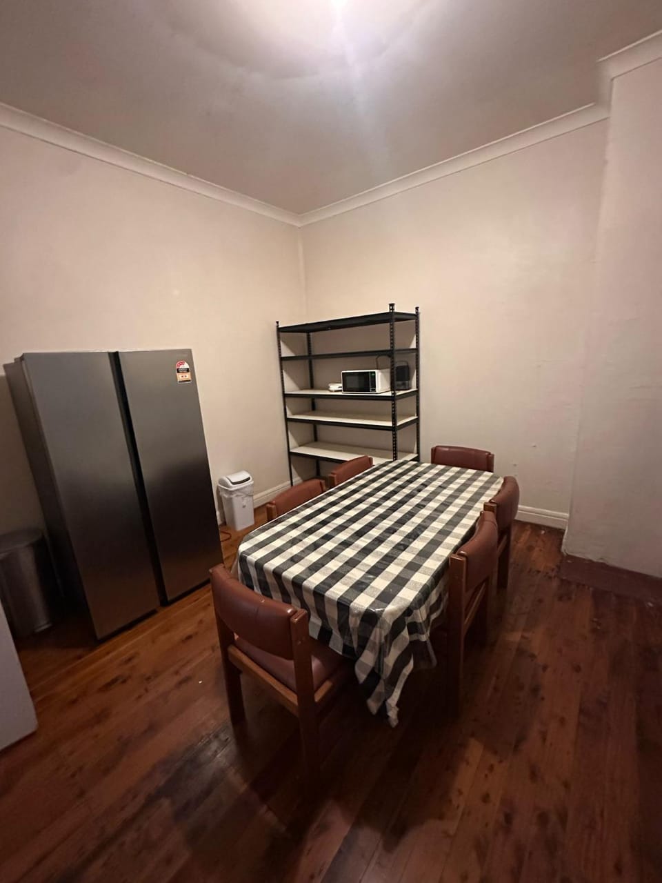 Comfortable Family Room in Central Location - EW1 OLD Vacation rental in Sydney