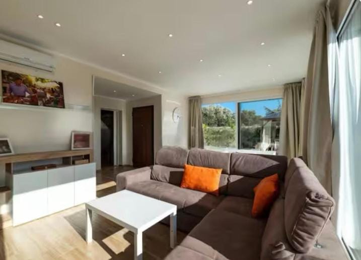 Villa Alicudi - Luxury Seaside con Piscina Villa in Sicily
