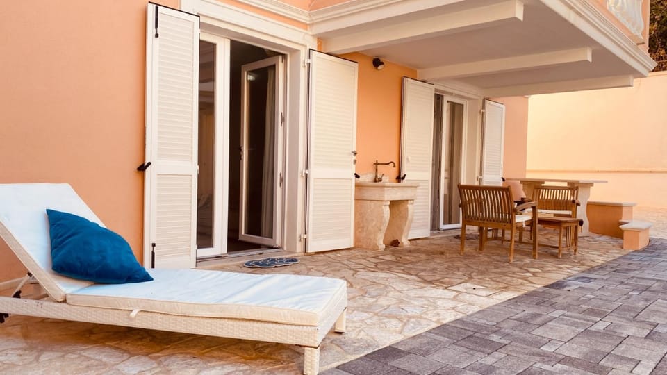 Patio, Balcony/Terrace, Dining area
