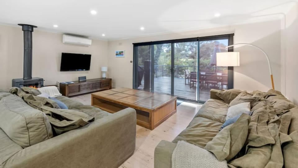 Golf Edge House in Anglesea