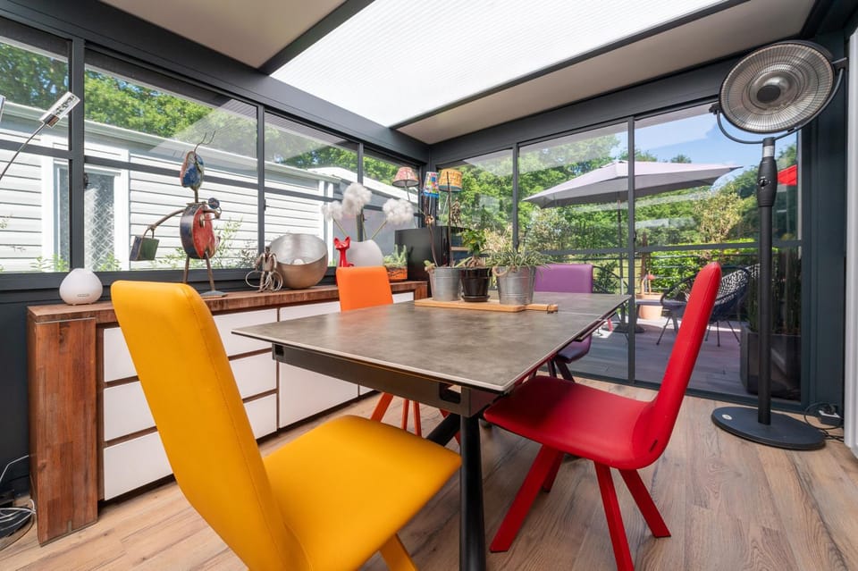 Property building, Living room