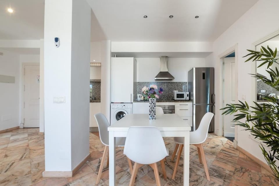 OleHolidays 805 Romana frente al mar Apartment in Marbella