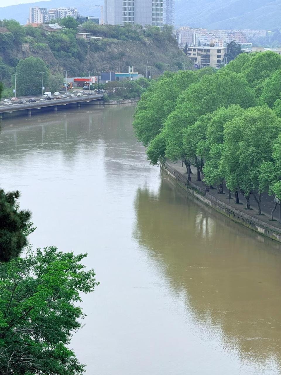Nearby landmark, Spring, Day, Natural landscape, Bird's eye view, View (from property/room), View (from property/room), City view, City view, Landmark view, Mountain view, River view