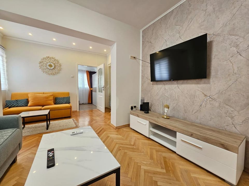 3 bedroom apartment Budva Apartment in Budva