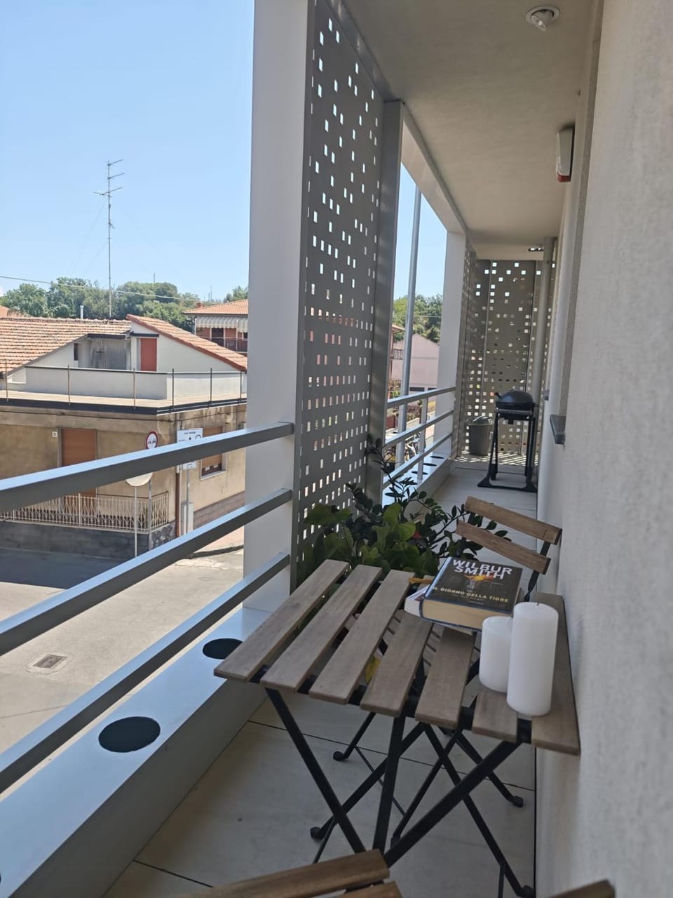 Property building, Balcony/Terrace