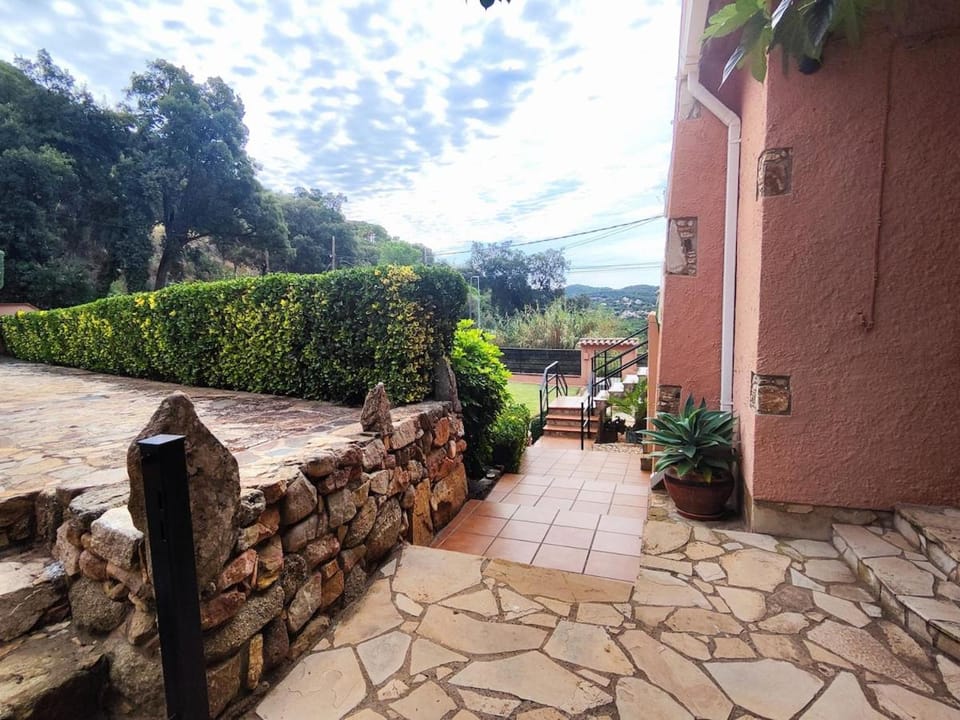 Beautiful villa with a pool House in Baix Empordà