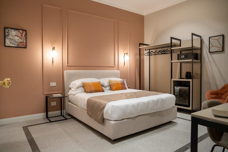 Bed, Photo of the whole room, Bedroom, wardrobe