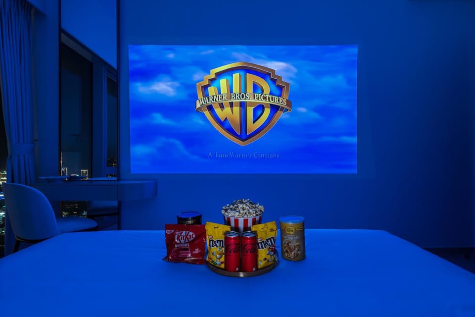 Bedroom, Entertainment