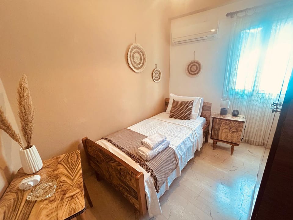 CozyCity2-Bedroom Apartment for3 by Alecos Studios Apartment in Cephalonia