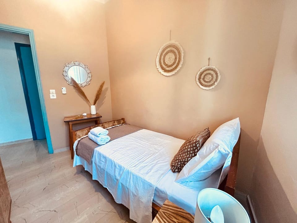 CozyCity2-Bedroom Apartment for3 by Alecos Studios Apartment in Cephalonia