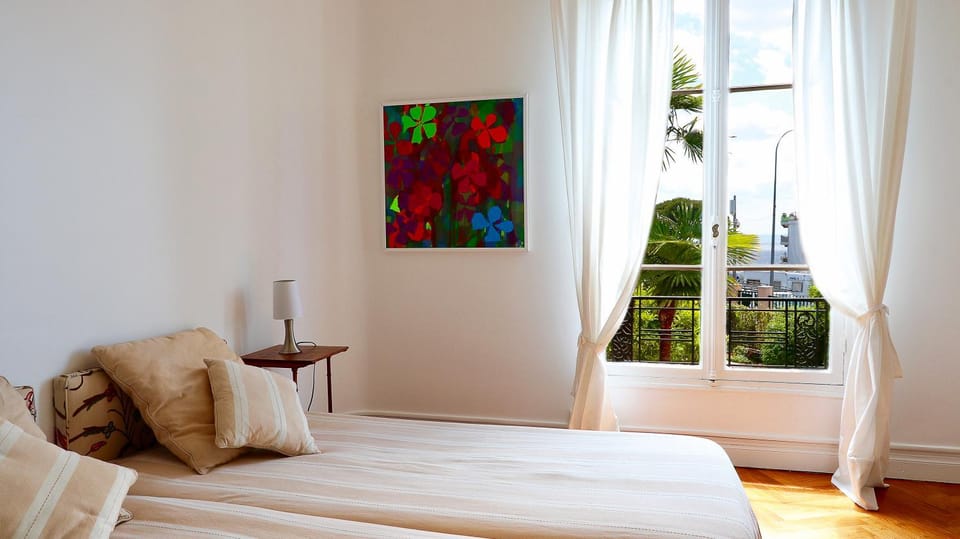 Property building, Bedroom