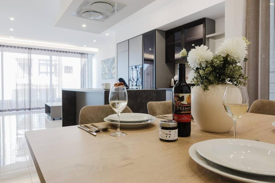 Clover Leaf Apartment B 03 by Homely Malta! Apartment in Saint Paul's Bay