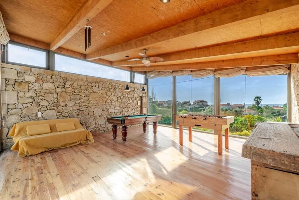 Stone by the Sea - Mountain & Beach Retreat w/Pool Villa in Viana do Castelo District