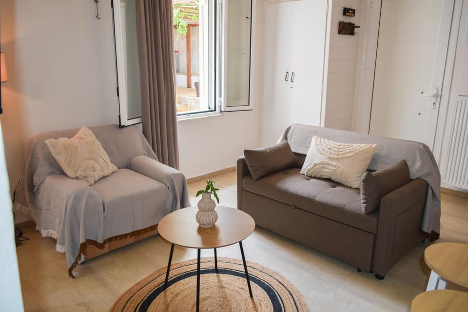 Daniela Village House House in Peloponnese, Western Greece and the Ionian