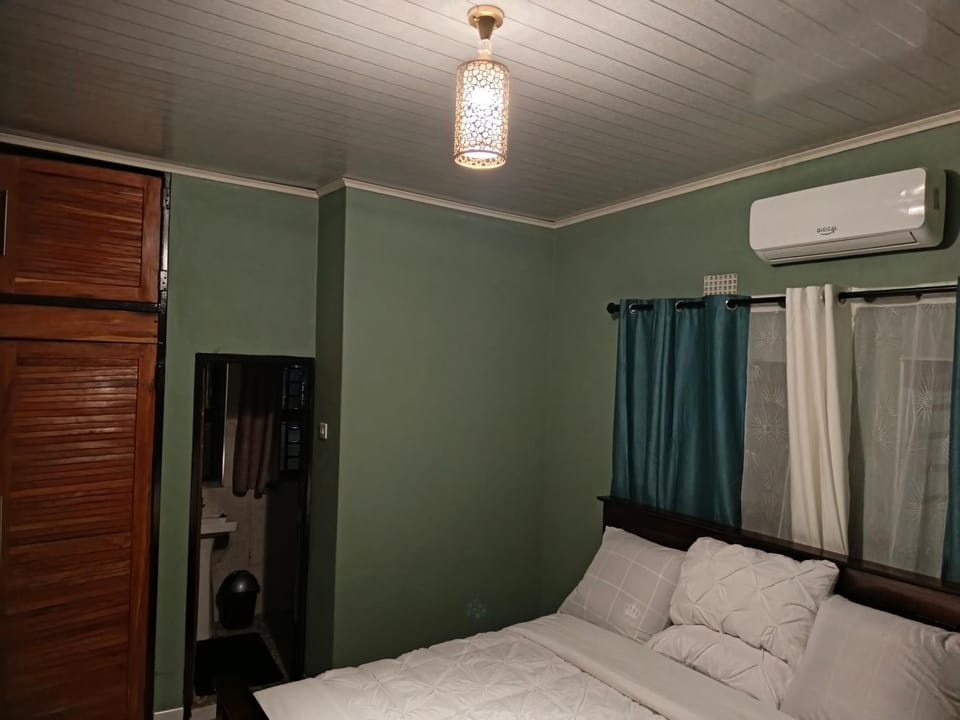 Teka-Teka Apartments And Tours Apartment in Zimbabwe