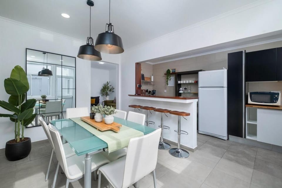 Carmo Family House - Azorean Home House in Ponta Delgada