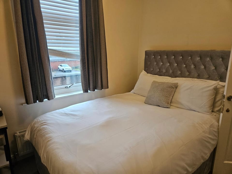 Comfort, Convenience & Style House in Preston