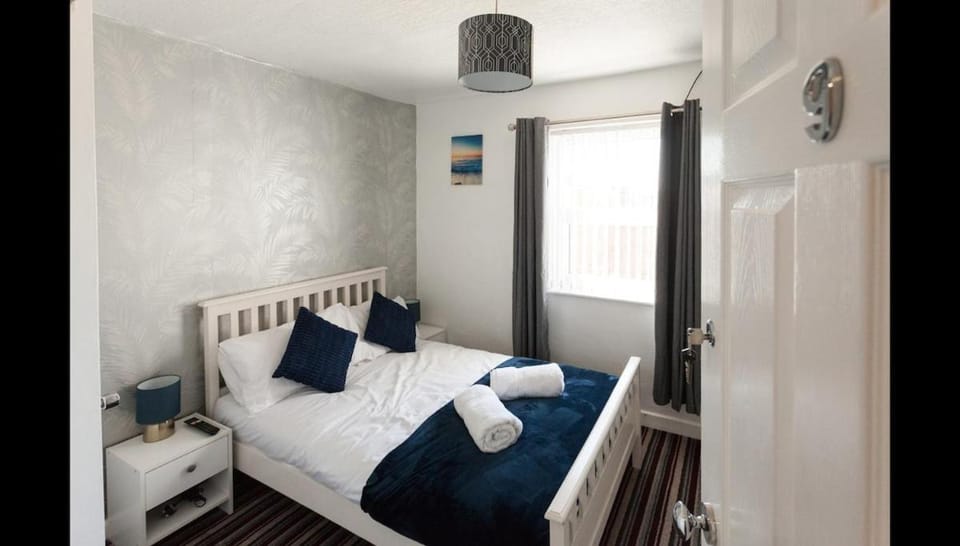 Entire Manor Grove Blackpool House in Blackpool