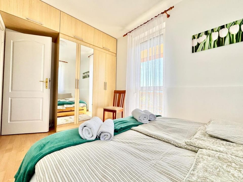 Riverside Residence Free Parking Apartment in Hungary