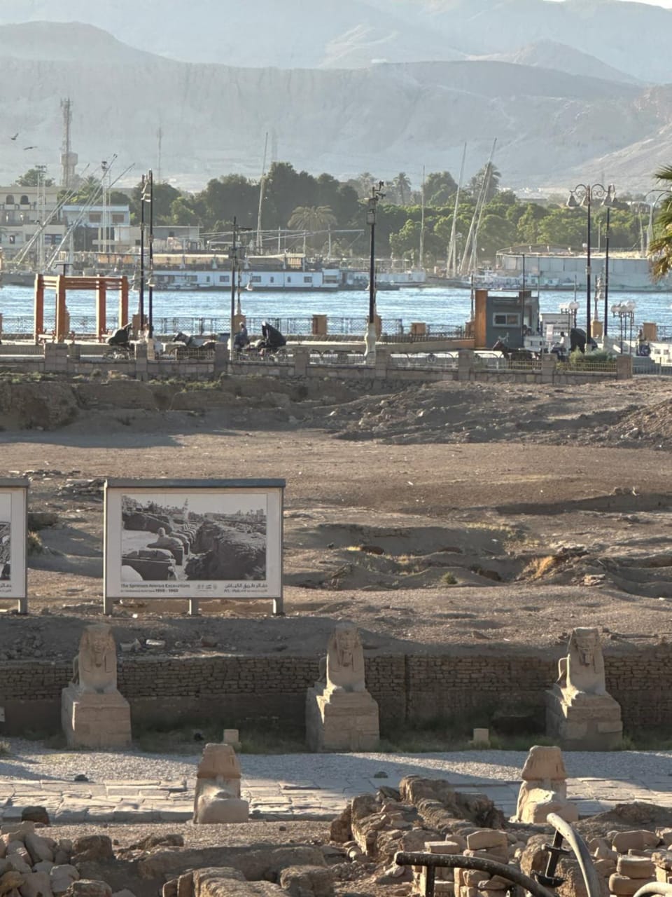 Temple & Nile view Apartment in Luxor