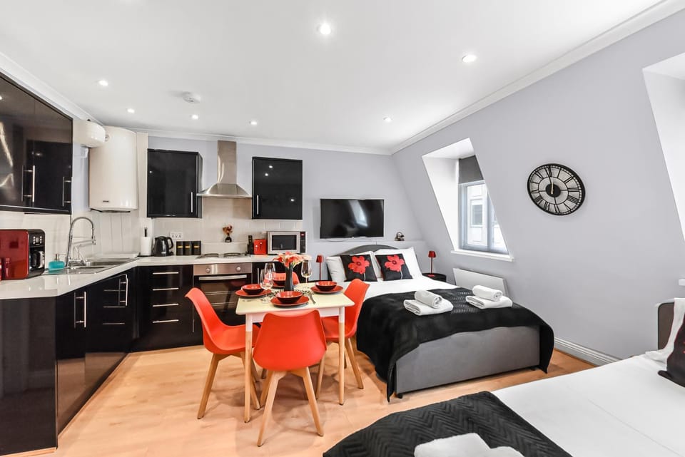 Cosy Studio On Oxford Street Apartment in City of Westminster