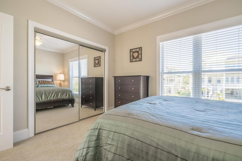 Beach Daze by Carolina Beach Realty House in Carolina Beach