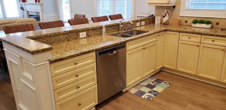 Blueberry Bungalow by Carolina Beach Realty House in Kure Beach