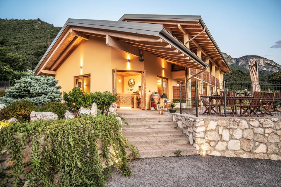 Agriturismo Al Maniero Farm Stay in Trentino-South Tyrol